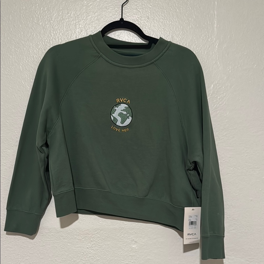 RVCA Green Crew Neck Sweater with Earthy Logo